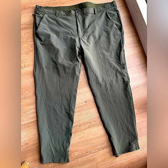 Russell Athletic Other - Russell Jogger Athletic Golf Pants size 2XL